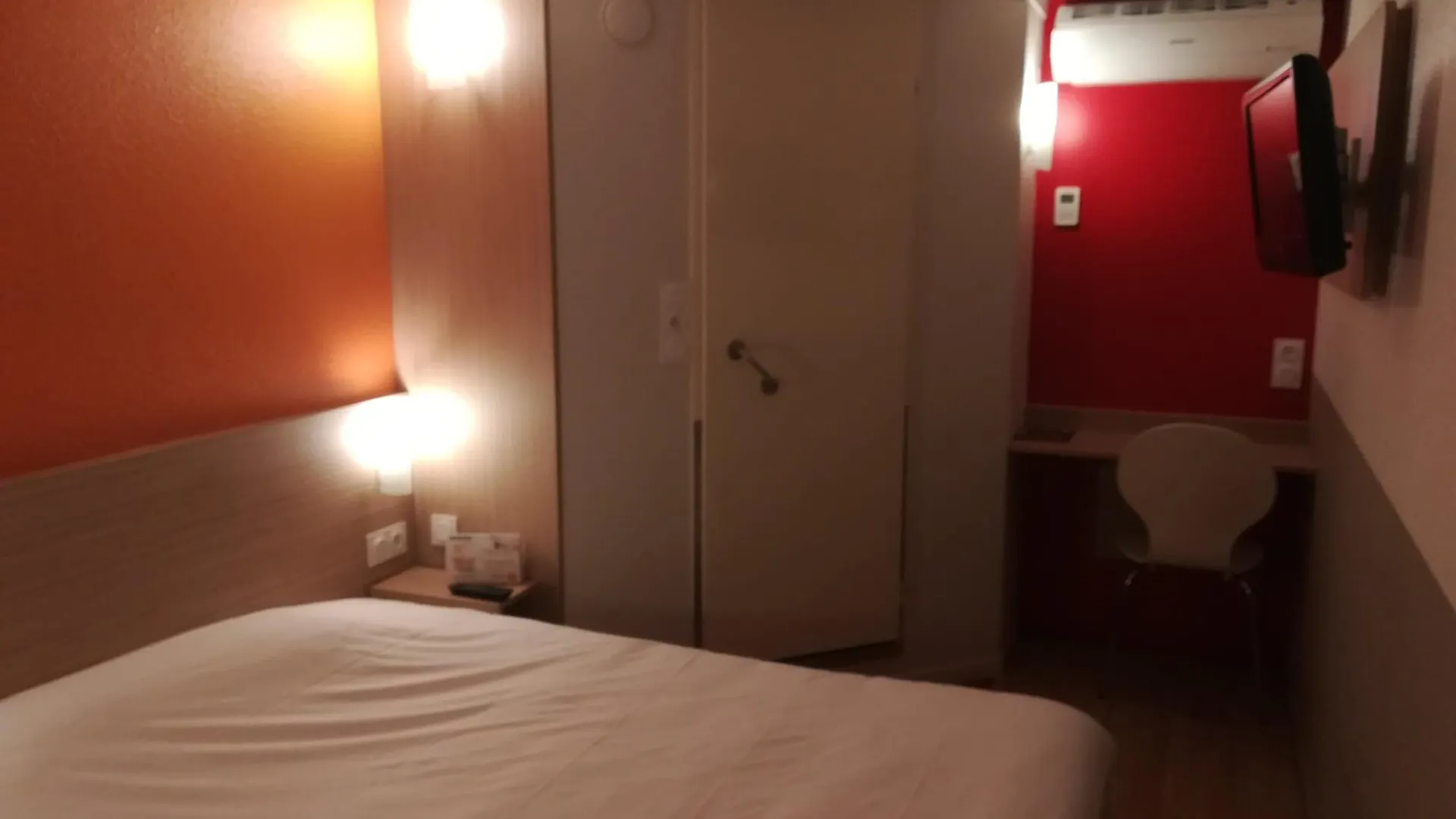 ** Hotel Premiere Classe Vichy - Bellerive Sur Allier France
